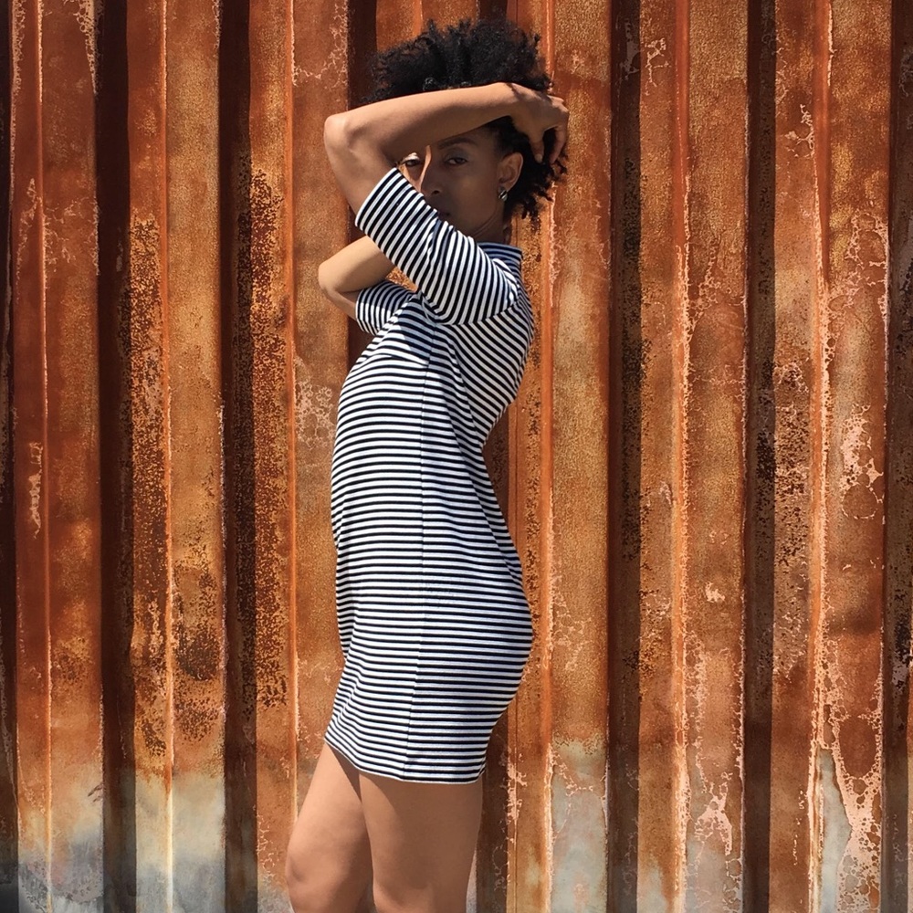 Striped Mock Neck Dress by Club Monaco sz 2